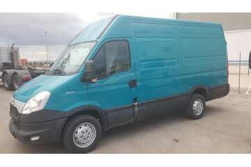 Iveco DAILY 35S13 &Epsilon;&Rho;&Alpha;&Sigma;&Iota;&Tau;. &Delta;&Iota;&Pi;&Lambda; EURO5 '13